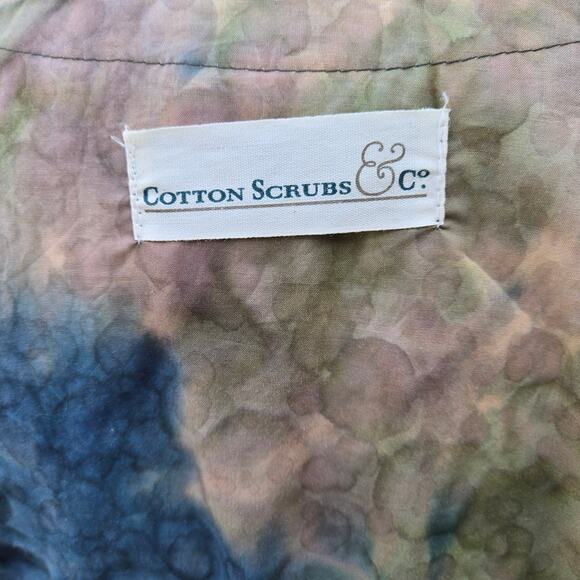 Cotton Scrubs Co Watercolor Ladies Scrub Lab Coat Snap Closure Big Pockets Med - Picture 4 of 9